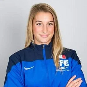 Laura REGUIGNE